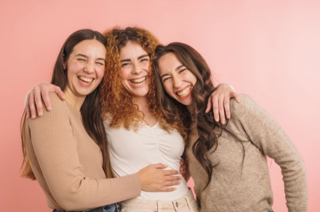 Un desayuno sorpresa es uno de los mejores 5 regalos para este día de la mujer.